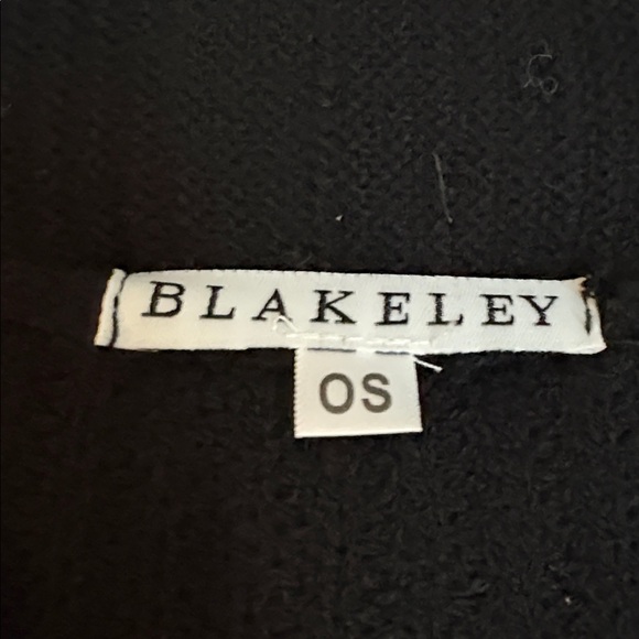 NWOT Black Cardigan with Multicolor granny square arms - Picture 3 of 5